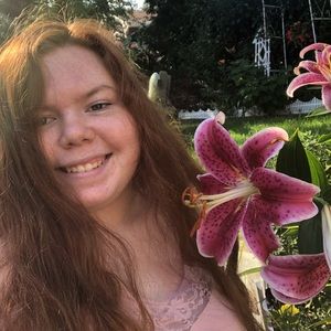 Meet your Posher, Meg